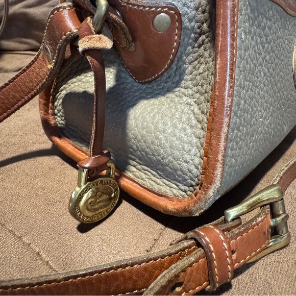 Vintage Dooney & Bourke Crossbody Bag - Picture 3 of 8